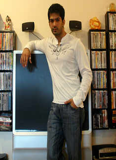 Amit Tandon in Jeannie Aur Juju