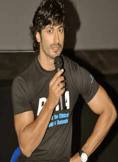 Vidyut unveils new PETA ad