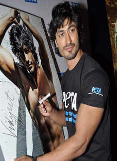 Vidyut unveils new PETA ad