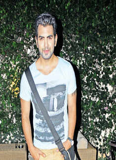 It's party on my mind @ The Lalit Ashok