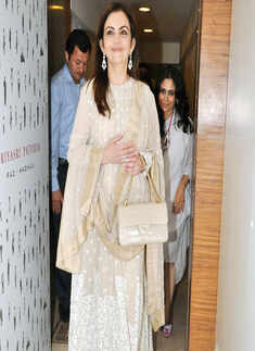 Nita Ambani at art show