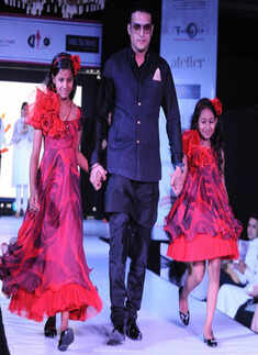 Celebs @ Charity fashion show