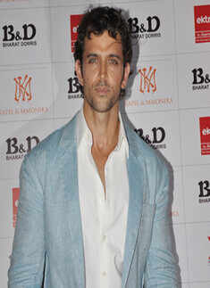 Kapil, Mmonika's bollywood connections