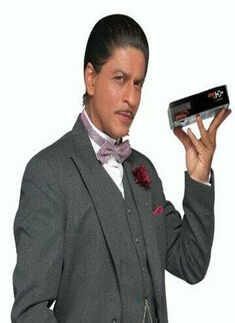 SRK sports new look!