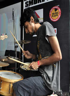 Ifs and Buts perform in Kolkata