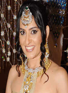 Smita wishes to play a daily soap vamp