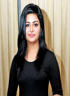 The Voter and Holy Shit: Movie muhurth