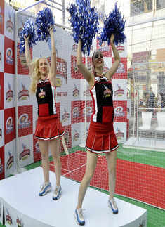 Mumbai Indians get Bowl Out