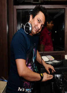 Comedy Night @ Cooper's Gill and Bar 