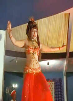 B-Town hotties turn Belly dancers