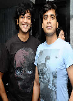 Jazz Dhami live @ Club Billionaire