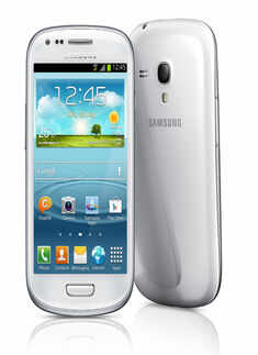 Samsung launches Galaxy star