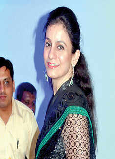 Kanika, Nikunj Hasani's wedding reception