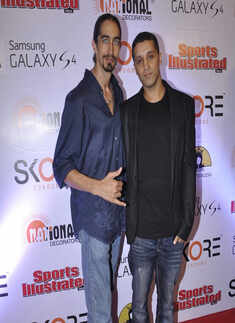 Bikini models at mag launch