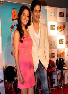 Bajatey Raho: First Look