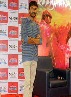 Sonam-Dhanush @ Raanjhanaa promo
