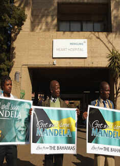 Nelson Mandela on life support