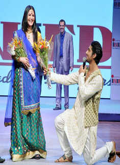 Issaq cast @ Vibrance 2013 show