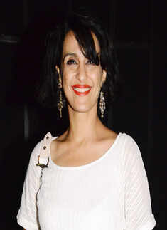 Jesting with mythology