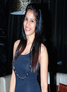 Turn the beat around 