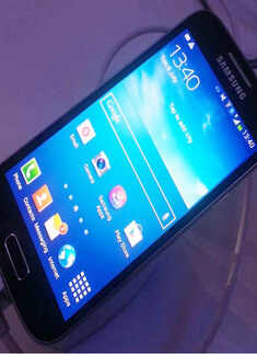 Samsung unveils S4 mini & S4 zoom