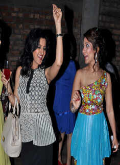 Richa Sharma's b'day bash