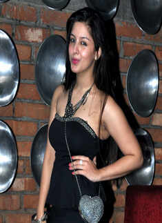 Richa Sharma's b'day party
