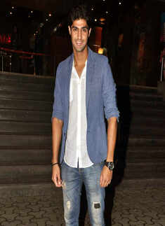 Luv U Soniyo: Screening