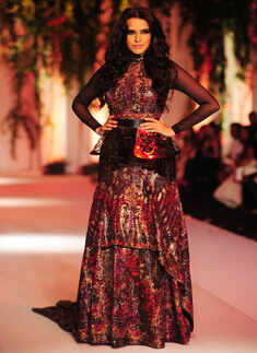 IBFW 2013: Day 3: Falguni & Shane Peacock