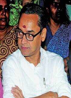 Celebs at an award function