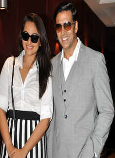 Sona, Akki promote OUATIM Dobaara