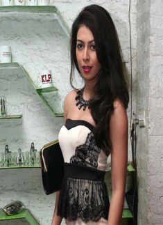 Cafe's anniversary bash