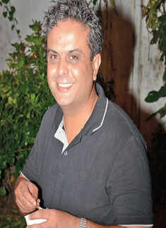 Madhavi Kuckreja hosts Iftar party