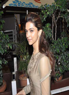 Chennai Express: Spl. Screening