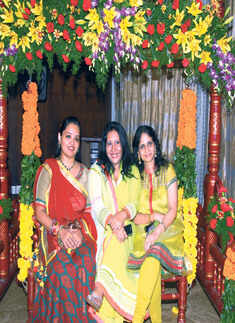Rajasthani Mahila Mandal's party