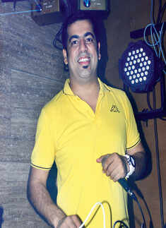 DJ Nash plays @ Lalit Ashok
