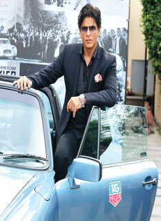 SRK @ 50th anniv of Carrera