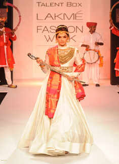 LFW'13: Harshitaa Chatterjee Deshpande