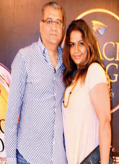 Harsh Giri host Photography day party