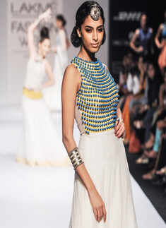 LFW'3: Sonam & Paras Modi