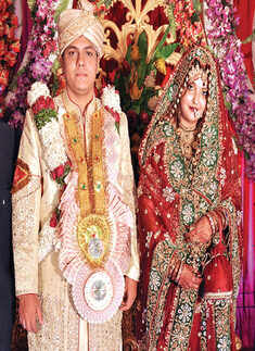 Dr Mubariz, Dr Shadma's wedding party 