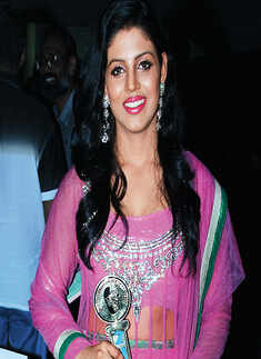 Glam night at an award function