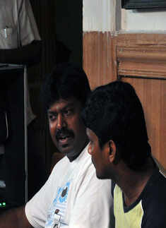Idharkuthane Aasai... : On the sets