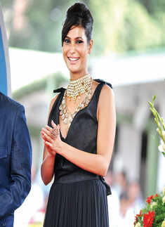 Pune socialites at a race party