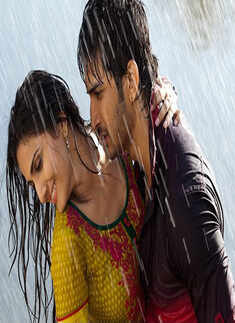 Shuddh Desi Romance