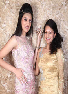 Silver nail and makeover's event