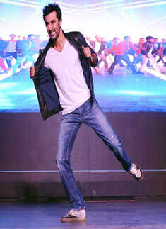Besharam new song launch