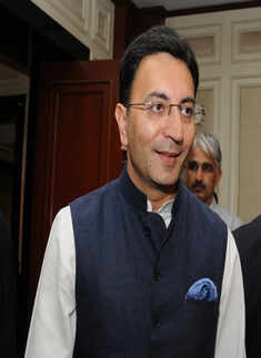 Manu Jagmohan Singh's dinner party