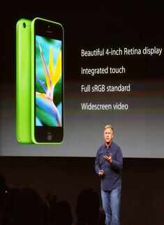 Apple introduces 2 new iPhone models