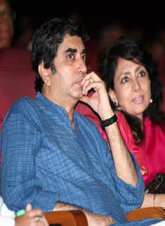 T'wood stars @ award ceremony